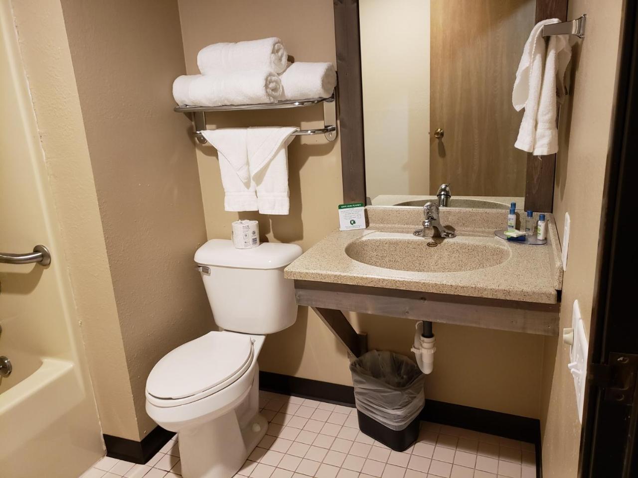 Woodside Dells Hotel & Suites Wisconsin Dells Exteriör bild