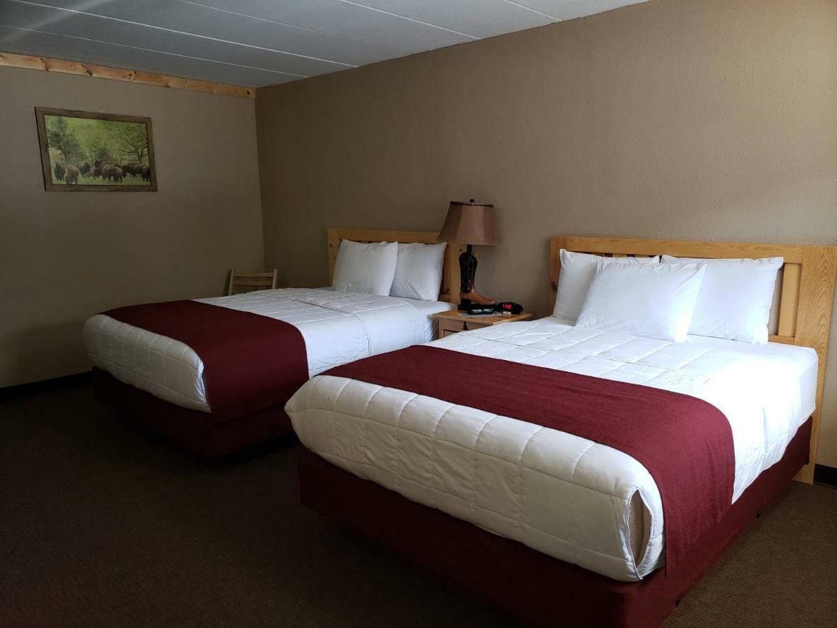 Woodside Dells Hotel & Suites Wisconsin Dells Exteriör bild